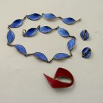 812 4442 NECKLACE